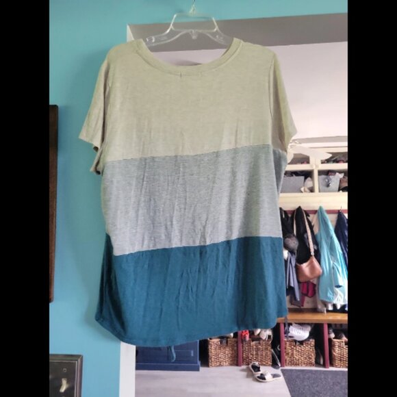 Womens size XL Nine Britton brand shirt - Picture 2 of 3